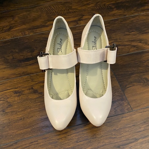 Mea Shadow - Picture 3 of 6